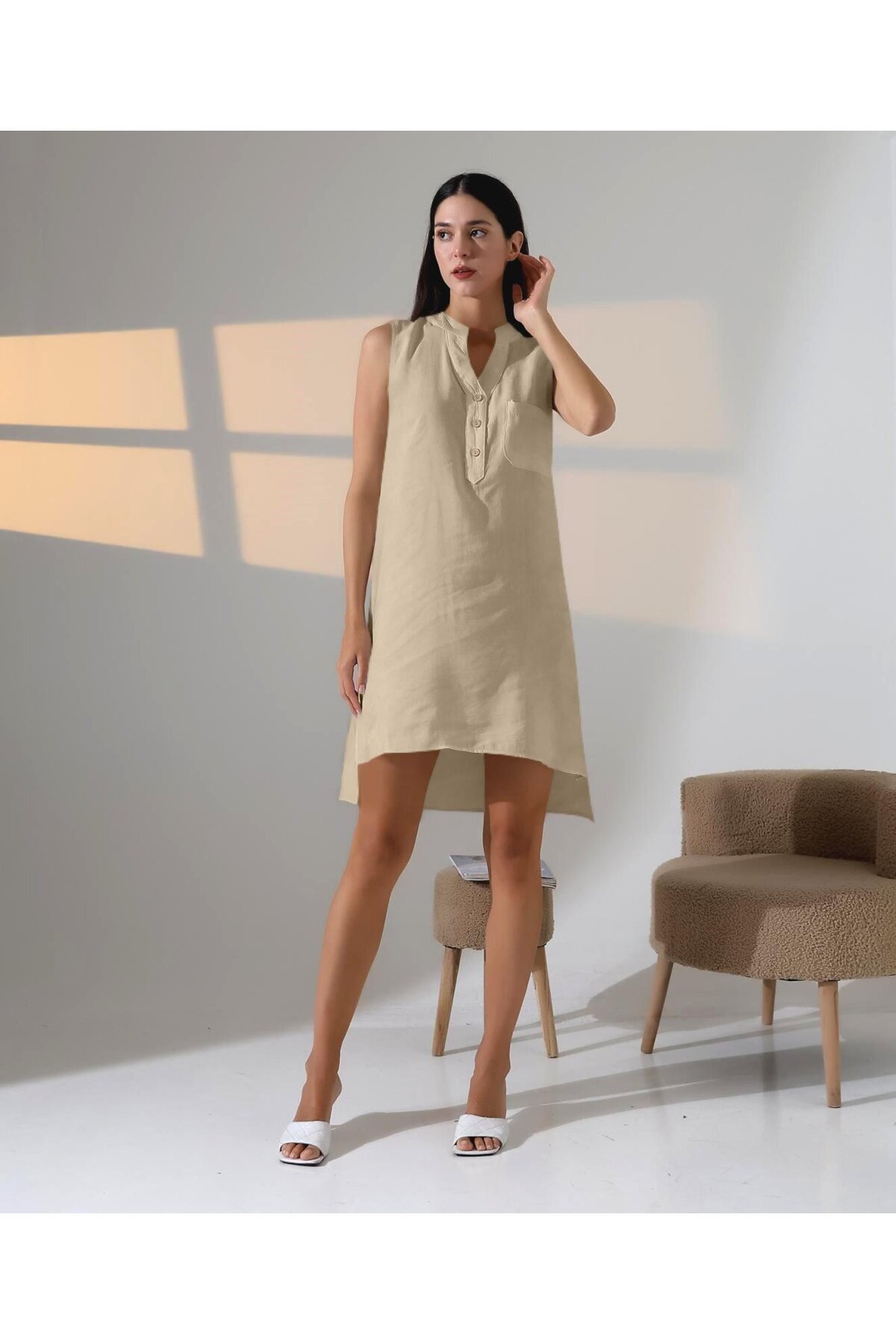 Düğme Detaylı Mini Elbise