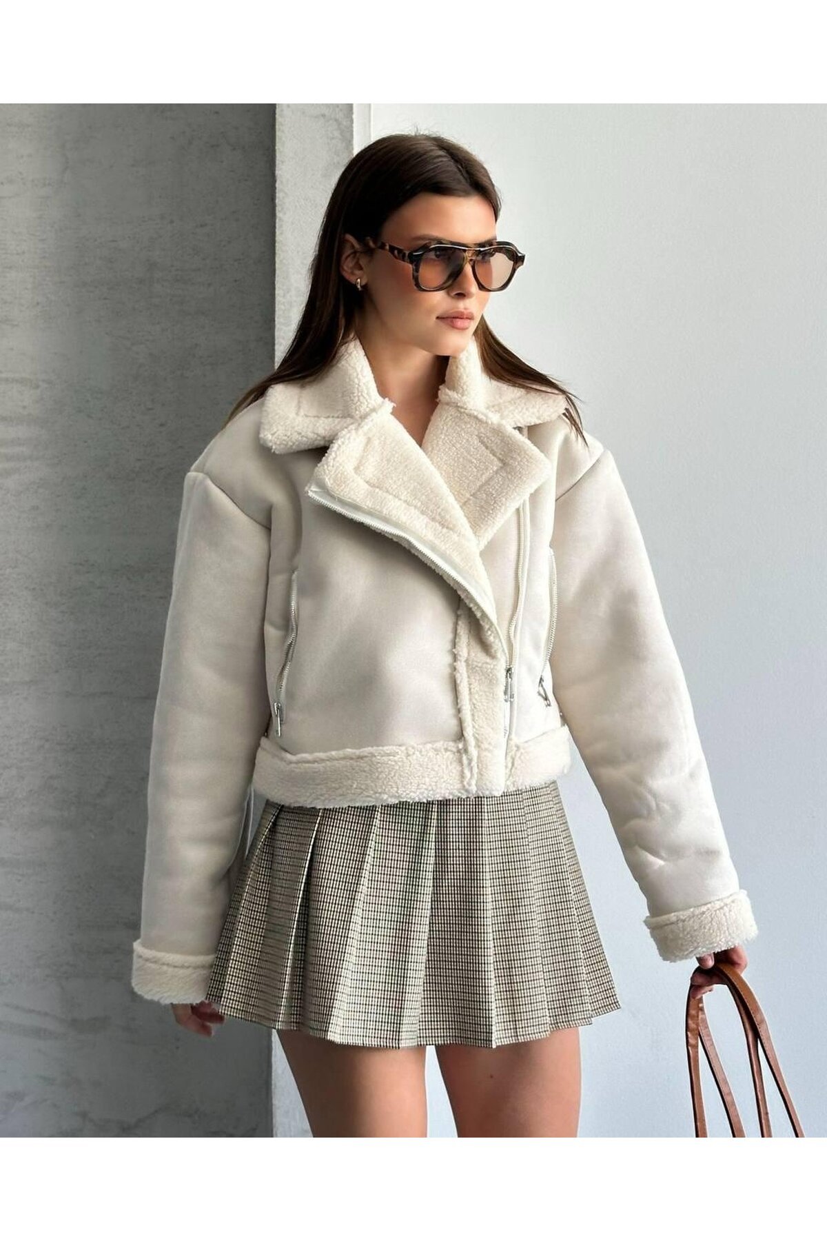 İÇİ PELUŞ KRUVEZE SÜET MONT