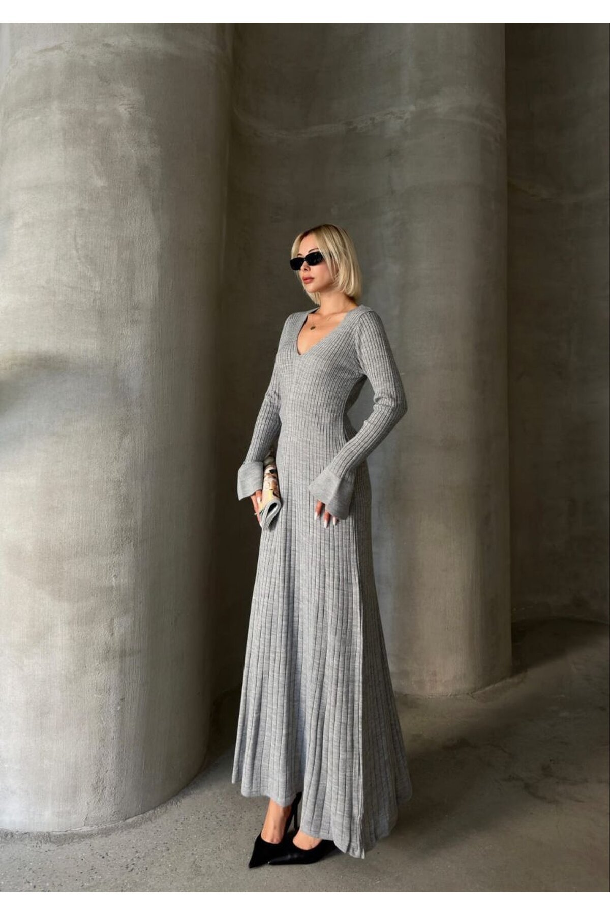 İNCE BEL V YAKA MAXİ TRİKO ELBİSE