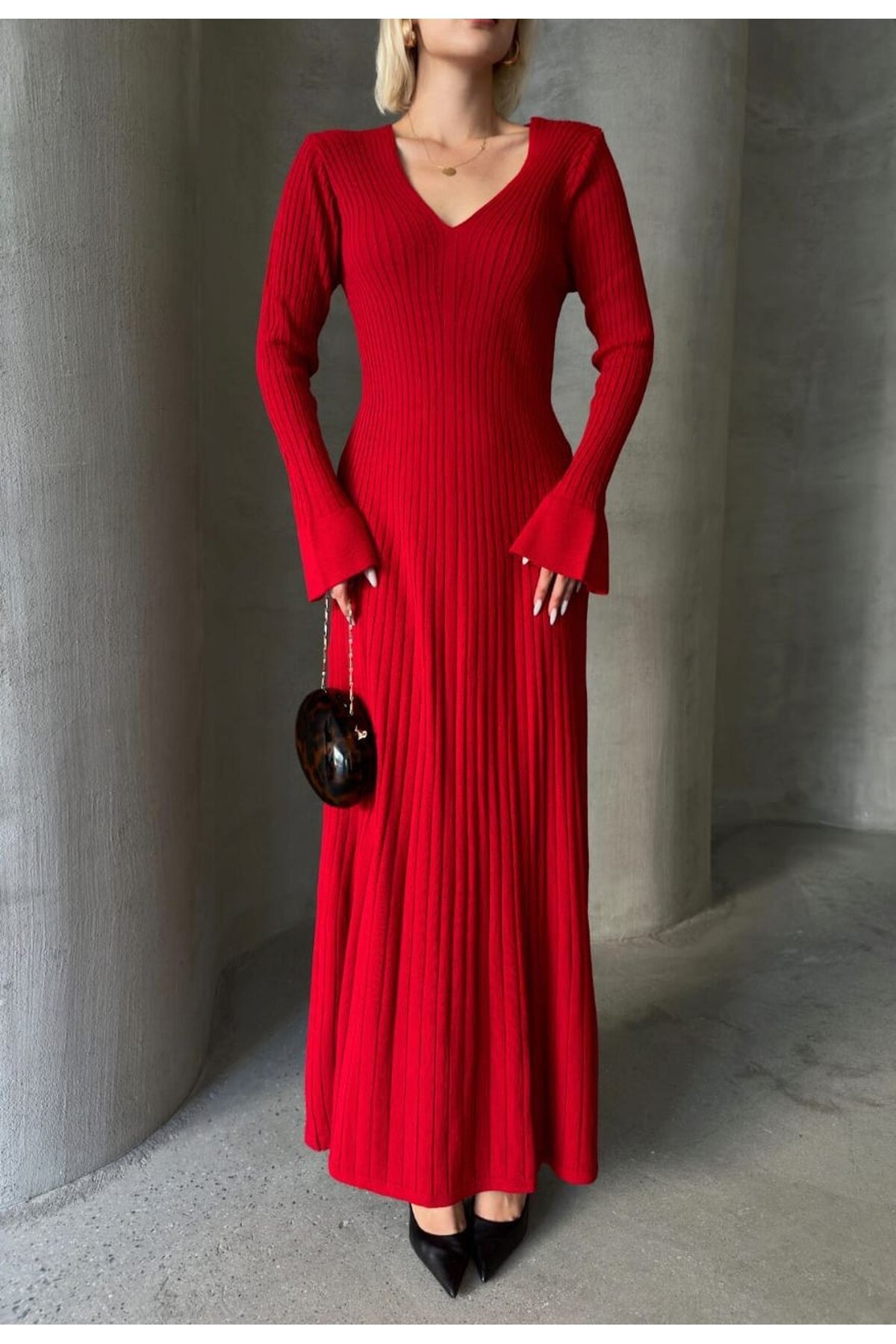 İNCE BEL V YAKA MAXİ TRİKO ELBİSE