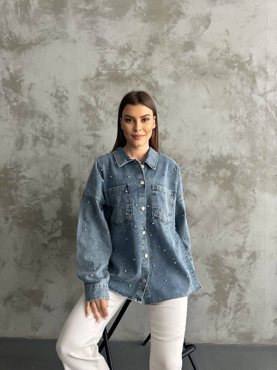Taş İşlemeli Dökümlü Kot Gömlek