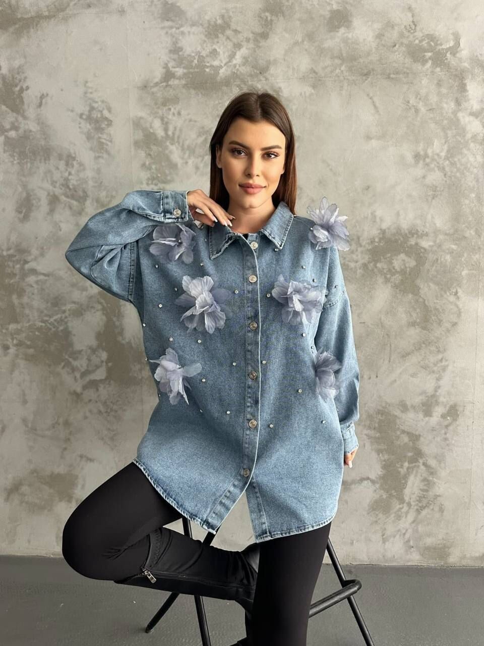Organze Çiçek Tasarımlı Kot Gömlek