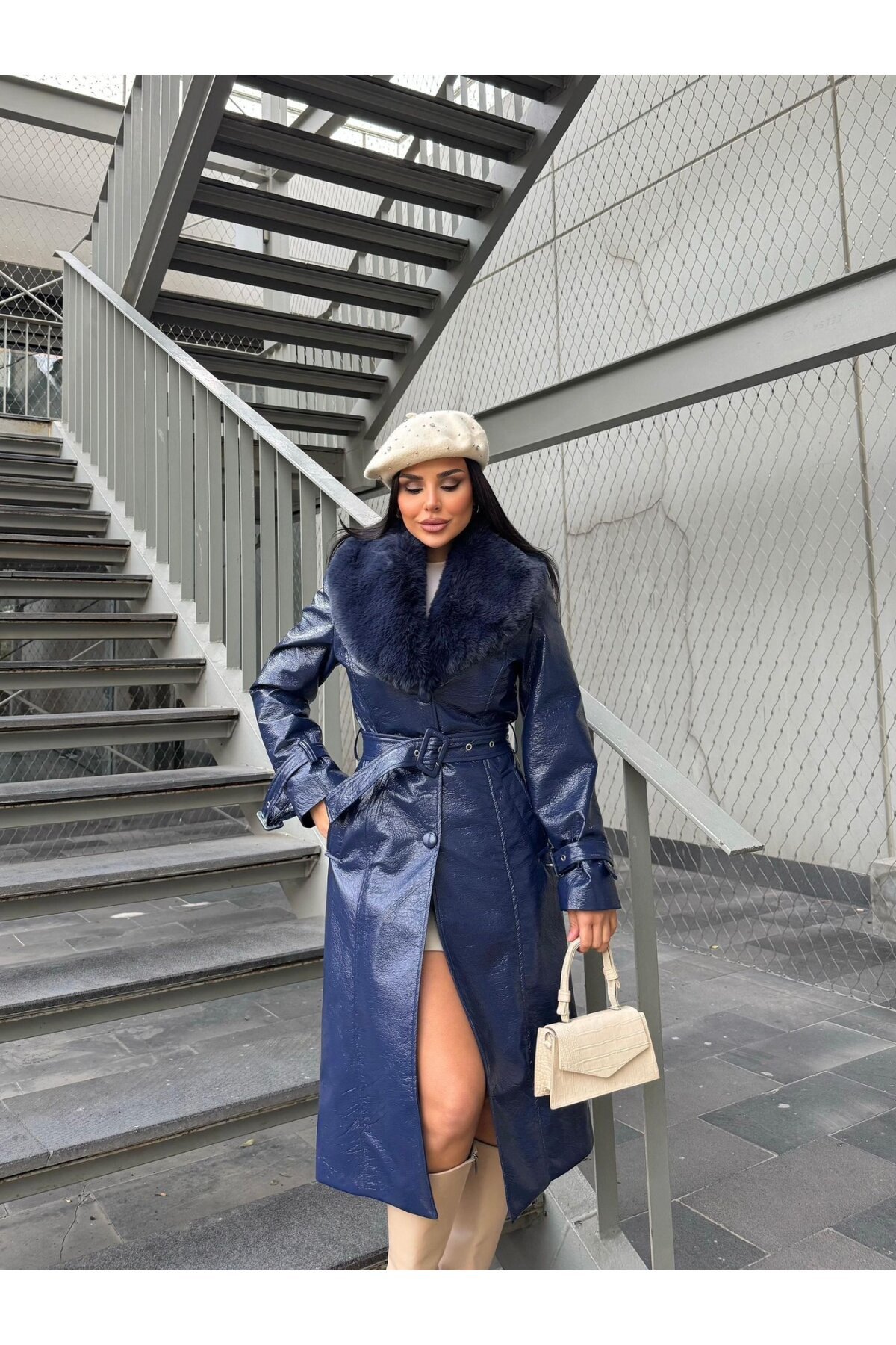 Kürk Detaylı Suni Deri Kaban