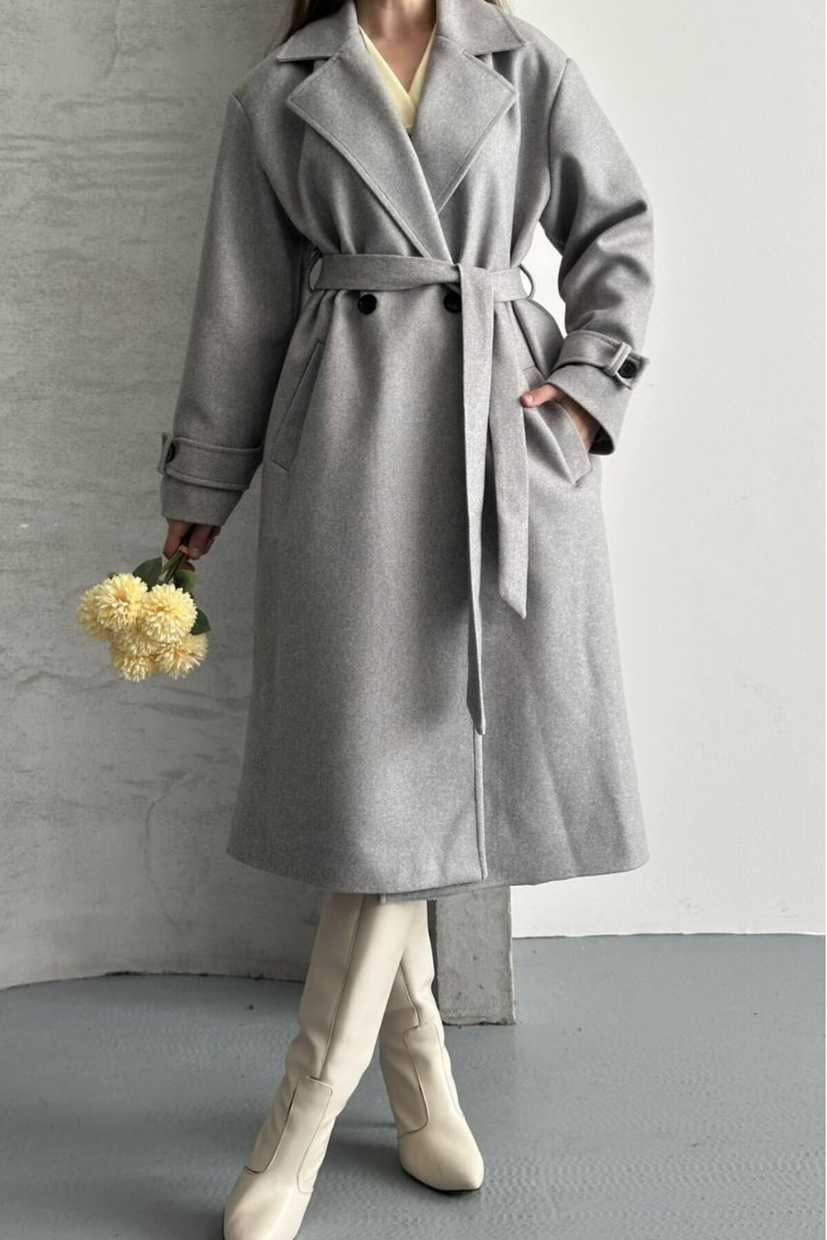 KUŞAKLI DÜĞME DETAYLI KAŞE KABAN