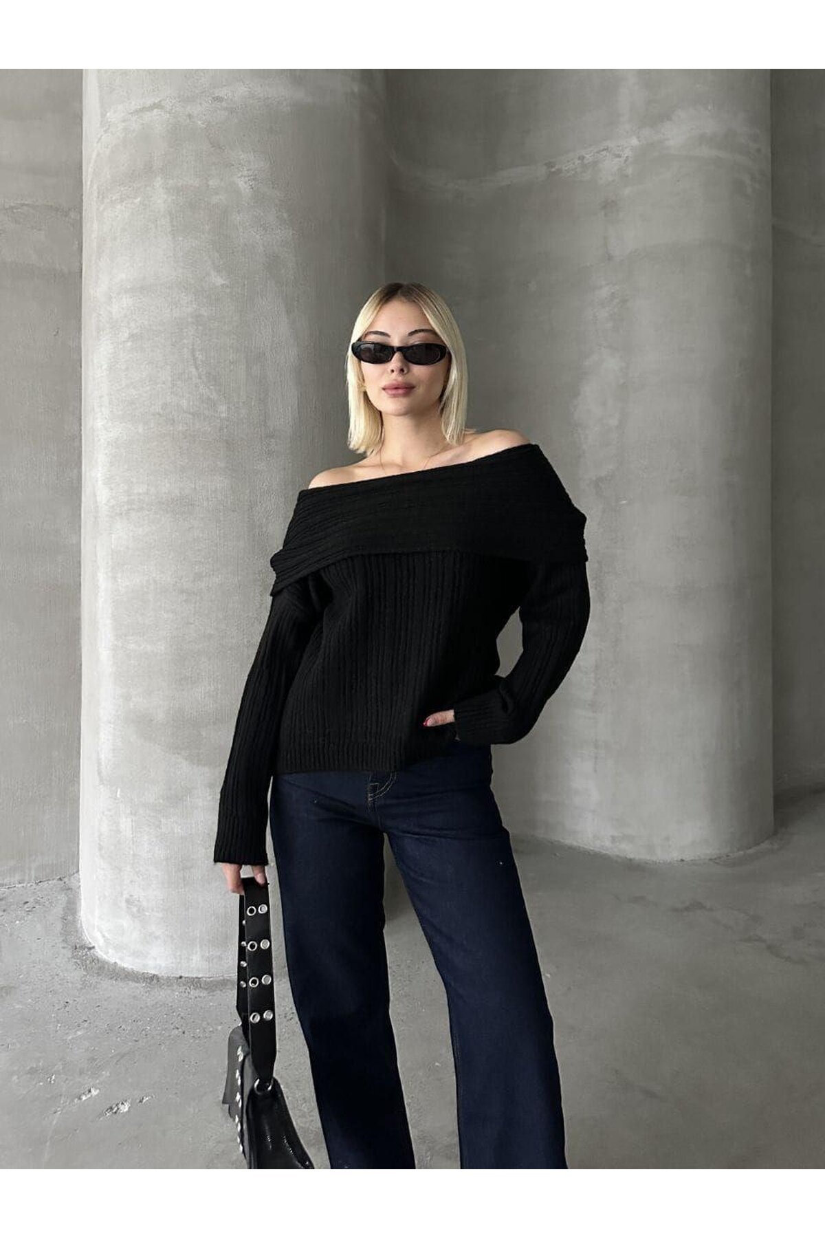 MADONNA YAKA TRİKO KAZAK