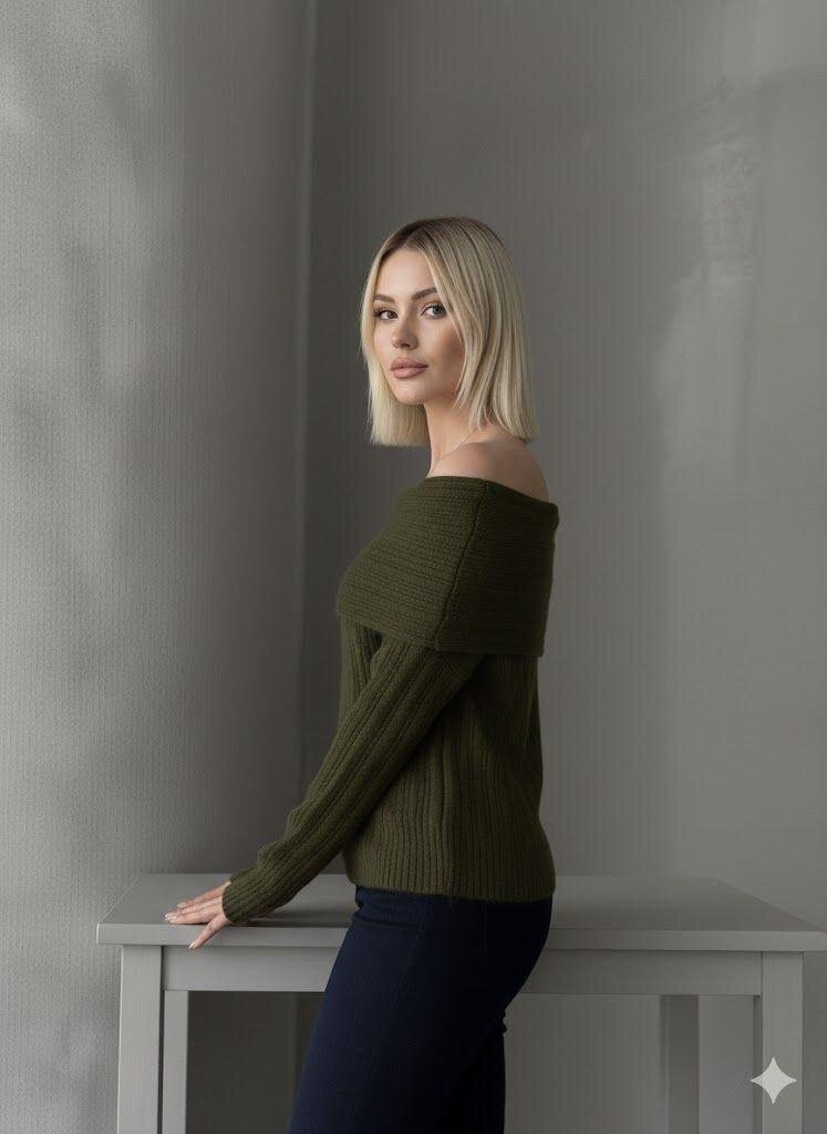 MADONNA YAKA TRİKO KAZAK