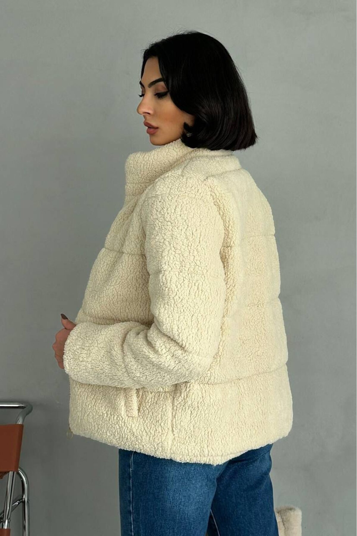 PELUŞ CEPLİ YUMOŞ CEKET