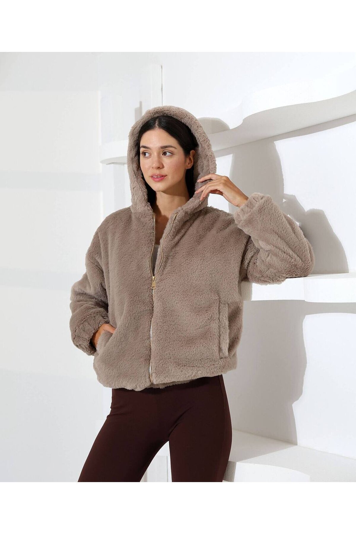 PELUŞ İÇİ ASTARLI MONT
