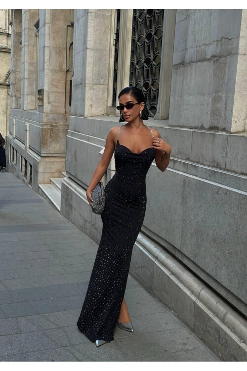 Gloplu Yırtmaçlı Elbise