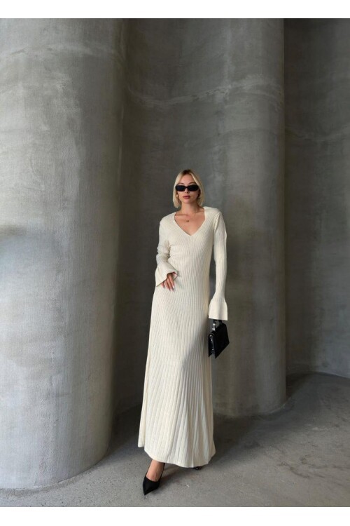 İNCE BEL V YAKA MAXİ TRİKO ELBİSE