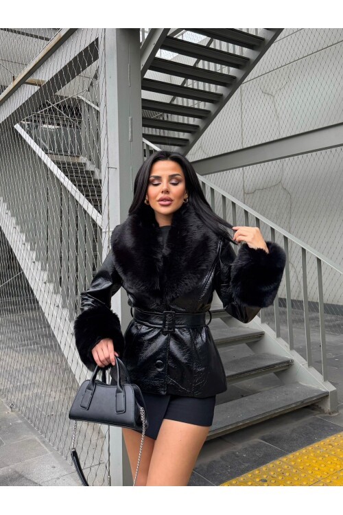 Kürk Detaylı Suni Deri Kaban