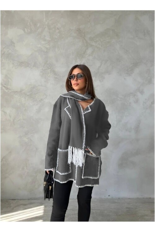 Dikiş Detaylı Atkılı Hırka