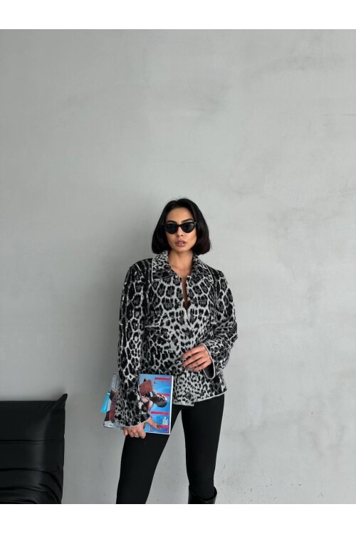 Leopar Desenli Triko Hırka