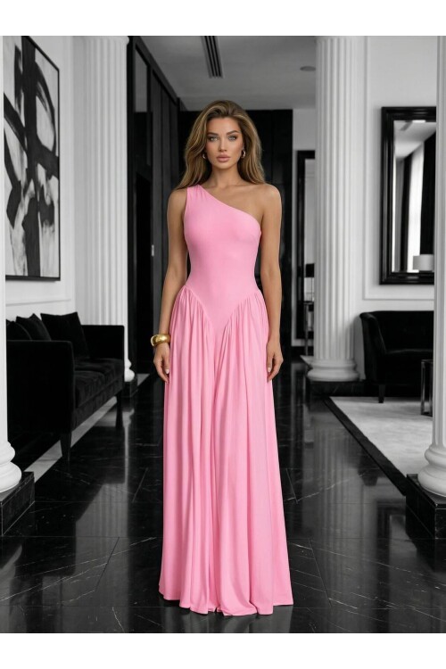 TEK OMUZ MAXİ BOY ELBİSE