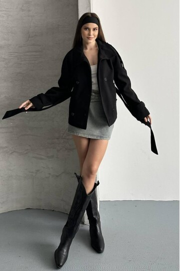 DÜĞMELİ KUŞAKLI KAŞE KISA KABAN