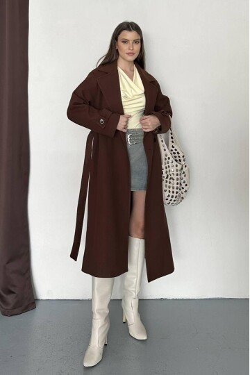 KUŞAKLI DÜĞME DETAYLI KAŞE KABAN