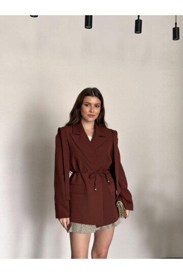 OMUZ KUŞAK SARKIK CEKET