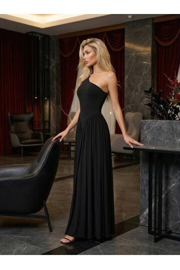 TEK OMUZ MAXİ BOY ELBİSE